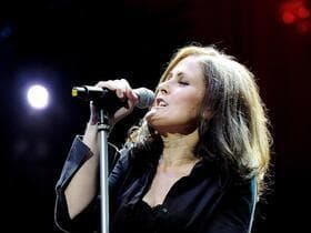Find the Best Seats to Alison Moyet
