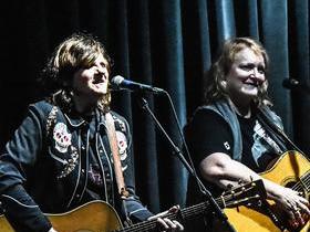 Find the Best Seats to Indigo Girls