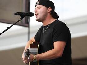 Find the Best Seats to Josh Ross