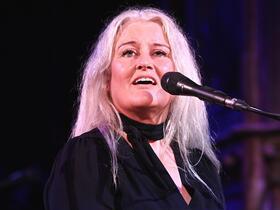 Find the Best Seats to Paula Cole